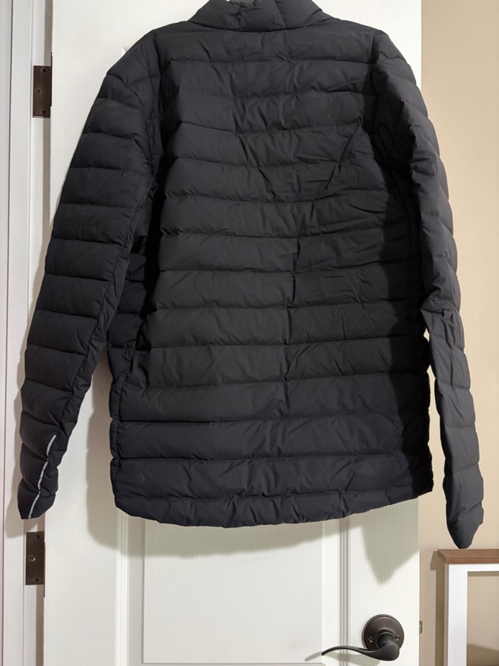 Lululemon Puffer Jacket - Picture 4 of 4